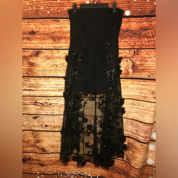 Sequin Applique Overlay Romper - Picture 3 of 16